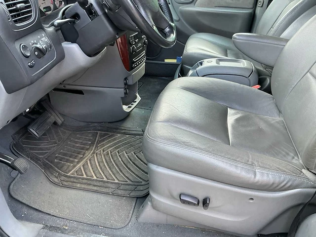 2007 chrysler grand voyager personenauto - afbeelding 29 van  45