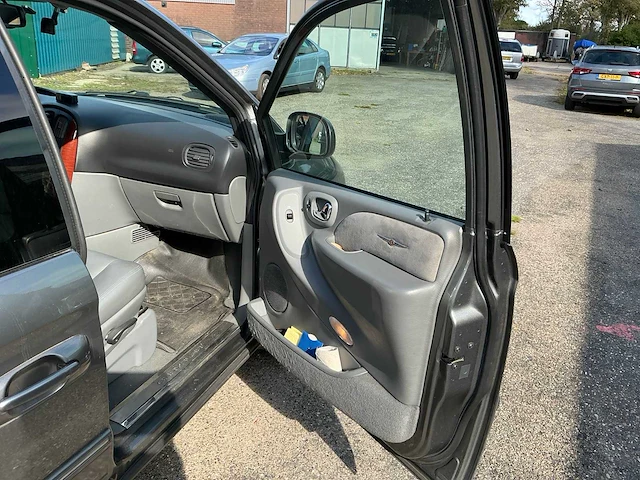 2007 chrysler grand voyager personenauto - afbeelding 39 van  45