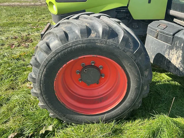 2007 claas ares 557 atz vierwielaangedreven landbouwtractor - afbeelding 13 van  33