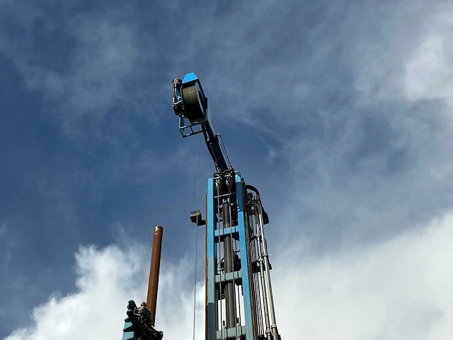 2007 coperus chb3000 d63 verticale rupsboorinstallatie - afbeelding 4 van  24