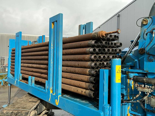 2007 coperus chb3000 d63 verticale rupsboorinstallatie - afbeelding 6 van  24