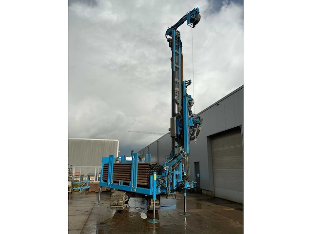 2007 coperus chb3000 d63 verticale rupsboorinstallatie - afbeelding 12 van  24