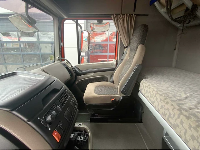 2007 daf 105.460 euro 5 vrachtwagen hiab 166 d2 laadkraan - afbeelding 17 van  56