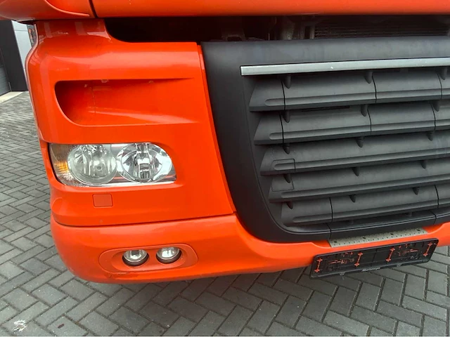2007 daf 105.460 euro 5 vrachtwagen hiab 166 d2 laadkraan - afbeelding 40 van  56