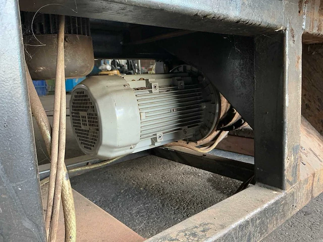 2007 diebels ss 600 kabelstripmachine - afbeelding 9 van  17