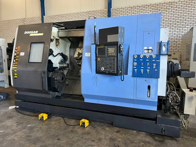 2007 doosan puma mx2000st cnc draaibank - afbeelding 3 van  19