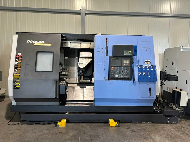 2007 doosan puma mx2000st cnc draaibank - afbeelding 2 van  18