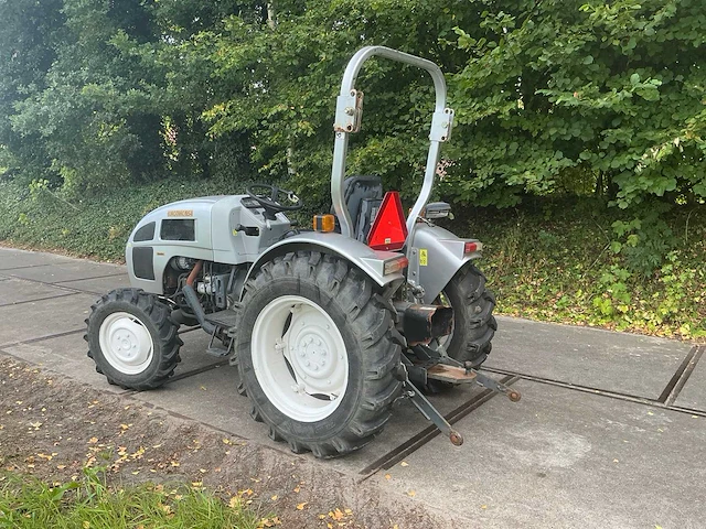 2007 eurotrac f25 minitractor - afbeelding 21 van  25