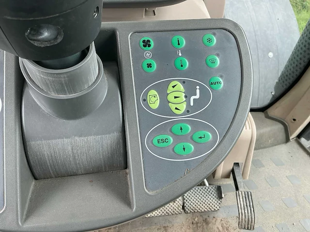 2007 fendt 936 vierwielaangedreven landbouwtractor - afbeelding 40 van  59