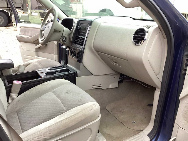 2007 ford explorer personenauto - afbeelding 14 van  19