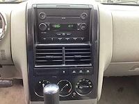 2007 ford explorer personenauto - afbeelding 9 van  19
