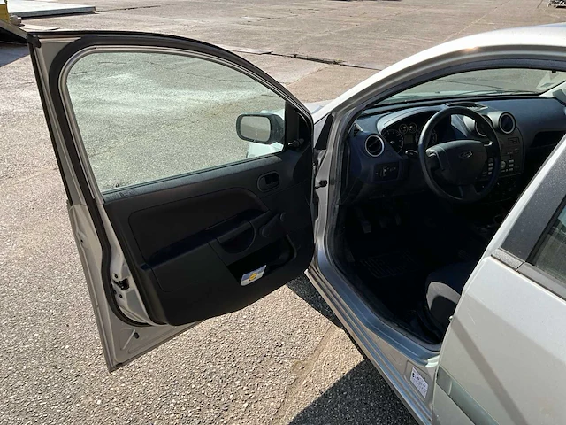 2007 ford fiesta personenauto - afbeelding 4 van  27