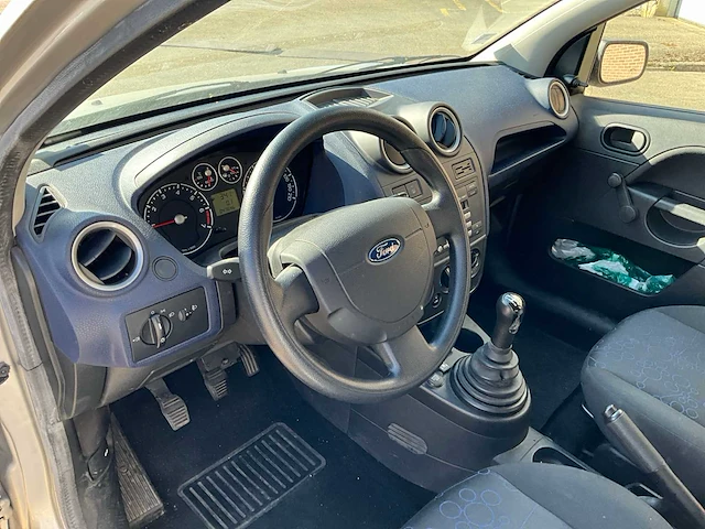 2007 ford fiesta personenauto - afbeelding 7 van  27