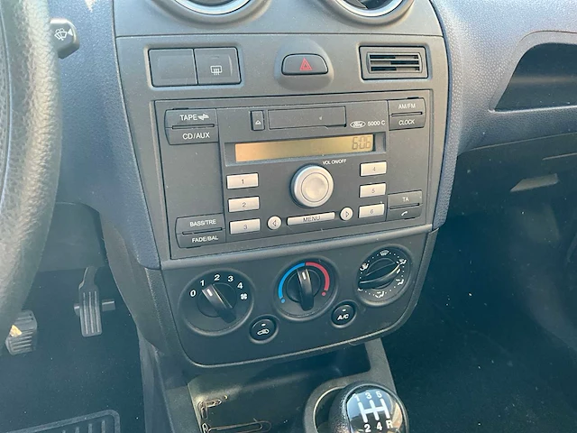 2007 ford fiesta personenauto - afbeelding 10 van  27