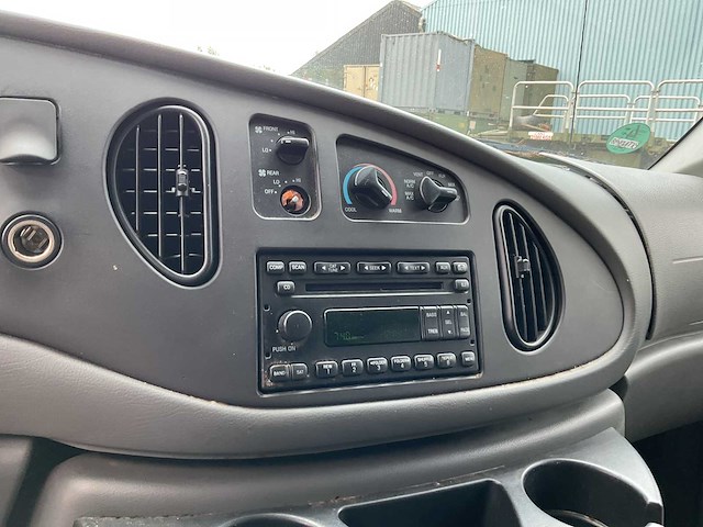 2007 ford xl wagon e150 personenauto - afbeelding 11 van  17