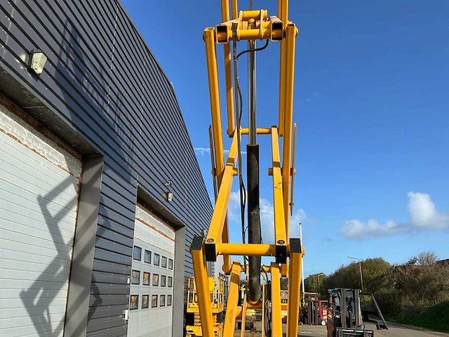 2007 haulotte compact 10 hoogwerker - afbeelding 8 van  11