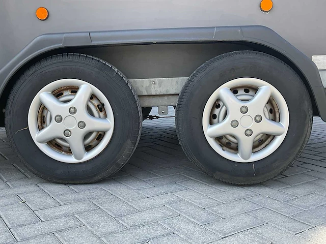 2007 henra buffalo paardentrailer - afbeelding 9 van  11