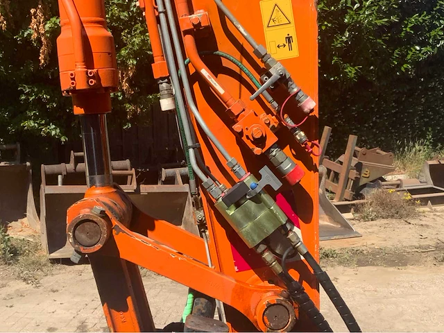 2007 hitachi zx 160w banden graafmachine met abl s60 draaikantelstuk en gripcassette - afbeelding 30 van  56