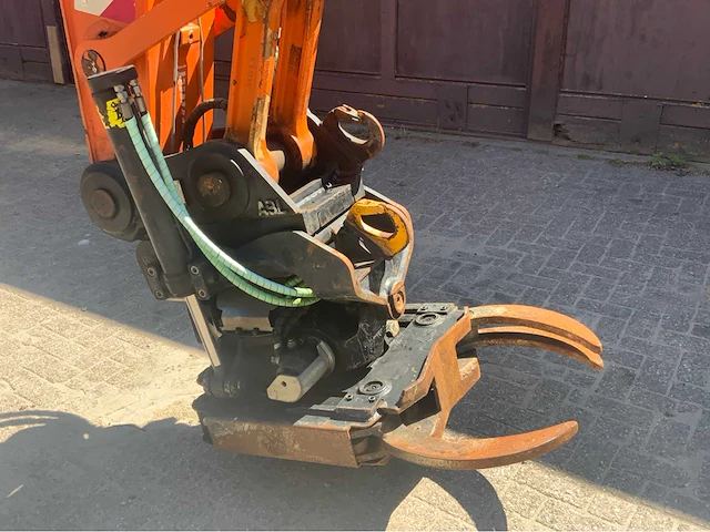 2007 hitachi zx 160w banden graafmachine met abl s60 draaikantelstuk en gripcassette - afbeelding 38 van  56