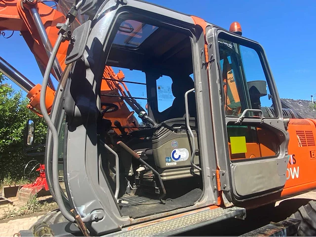 2007 hitachi zx 160w banden graafmachine met abl s60 draaikantelstuk en gripcassette - afbeelding 53 van  56