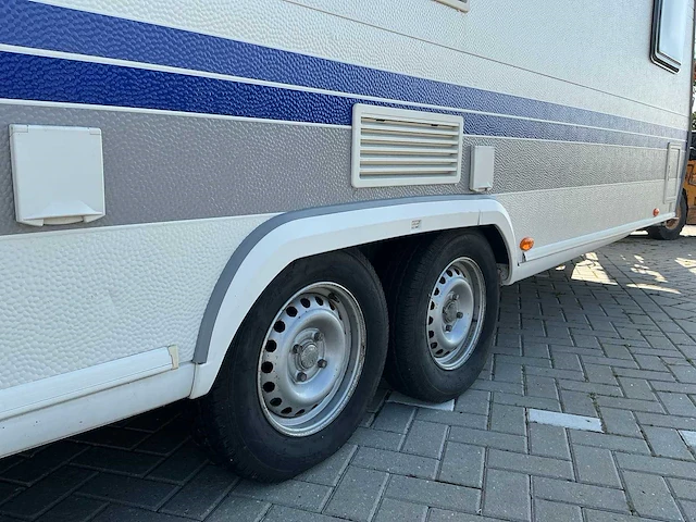 2007 hobby kmfe 650 caravan - afbeelding 14 van  47