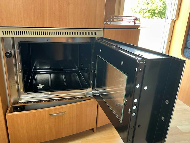 2007 hobby kmfe 650 caravan - afbeelding 37 van  47