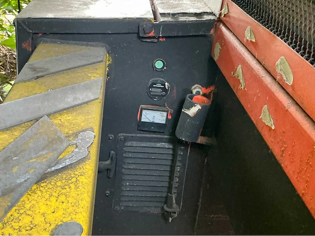 2007 holland lift q135el24 hoogwerker - afbeelding 11 van  27