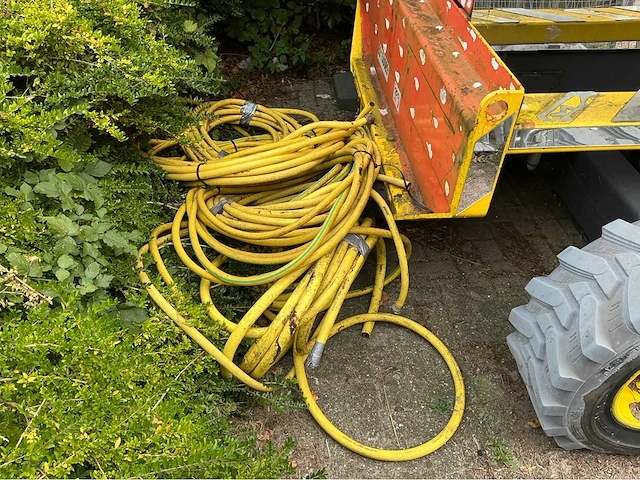 2007 holland lift q135el24 hoogwerker - afbeelding 21 van  27