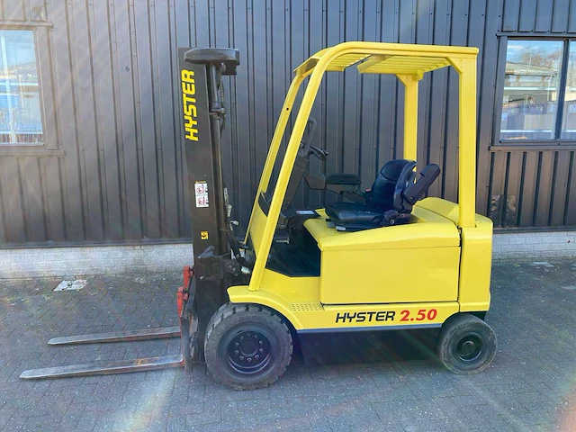 2007 hyster j2.50 xm vorkheftruck - afbeelding 1 van  8