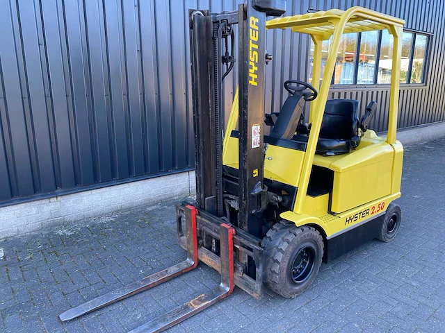 2007 hyster j2.50 xm vorkheftruck - afbeelding 2 van  8