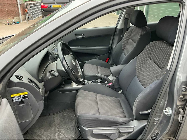 2007 hyundai i30 personenauto - afbeelding 18 van  21