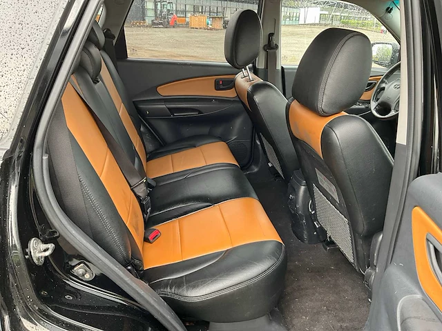 2007 hyundai tucson 2.0 personenauto 89-xg-gt - afbeelding 24 van  31