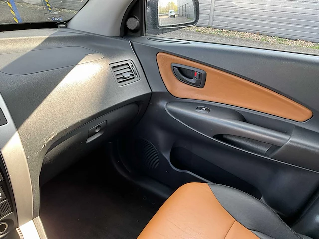 2007 hyundai tucson 2.0 personenauto 89-xg-gt - afbeelding 13 van  31