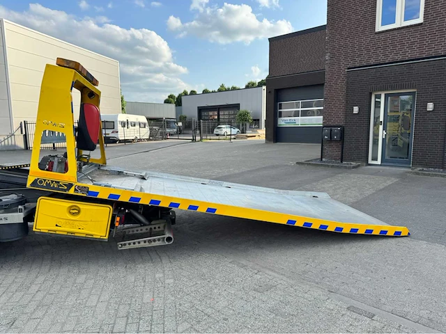 2007 iveco 65c18 bergingswagen / auto transporter / takelwagen bedrijfswagen - afbeelding 10 van  44