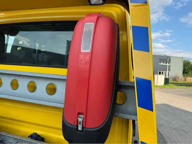 2007 iveco 65c18 bergingswagen / auto transporter / takelwagen bedrijfswagen - afbeelding 19 van  44