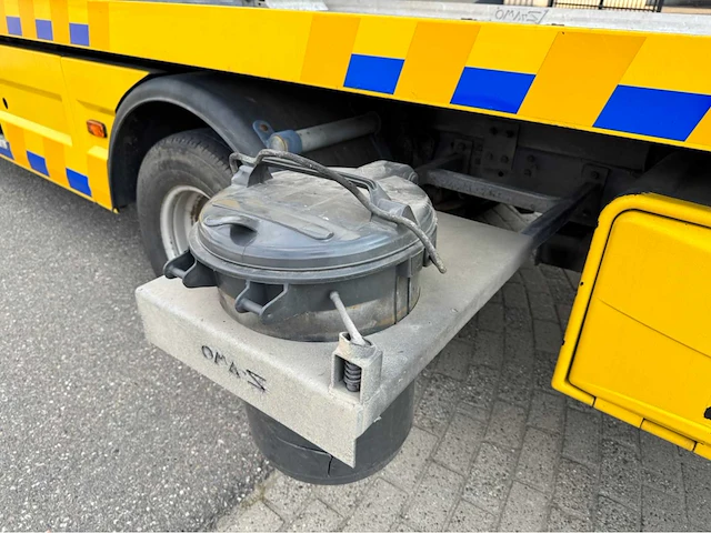 2007 iveco 65c18 bergingswagen / auto transporter / takelwagen bedrijfswagen - afbeelding 33 van  44