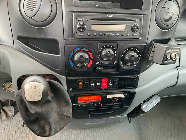 2007 iveco daily 35c18 + veldhuizen p33-7a be-combinatie - afbeelding 18 van  29
