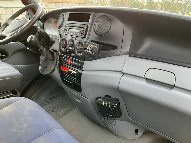 2007 iveco daily 35c18 + veldhuizen p33-7a be-combinatie - afbeelding 20 van  29