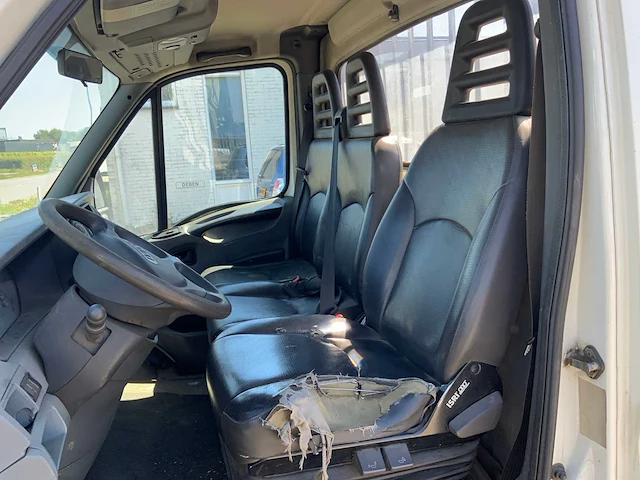 2007 iveco daily 40c15 bedrijfswagen - afbeelding 2 van  21