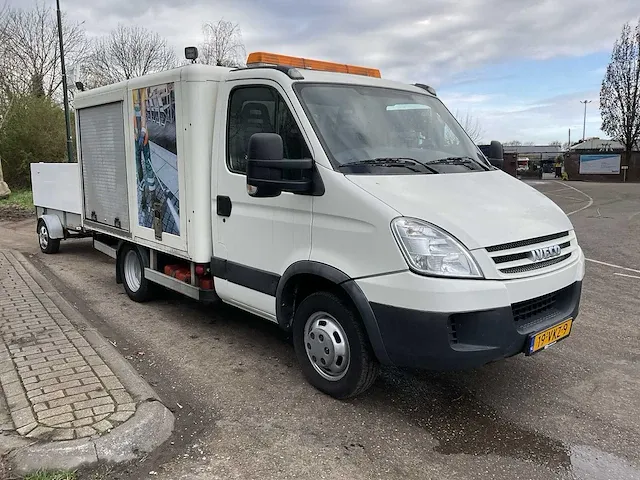 2007 iveco daily reiniging wagen met aanhangwagen - afbeelding 12 van  46