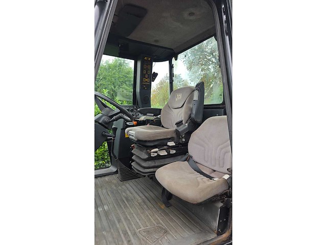 2007 jcb fastrac 2140 hmv vierwielaangedreven landbouwtractor - afbeelding 15 van  26