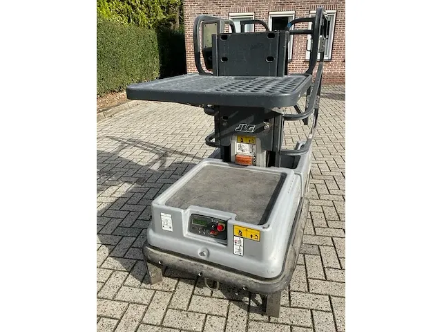 2007 jlg 10msp hoogwerker - afbeelding 17 van  19