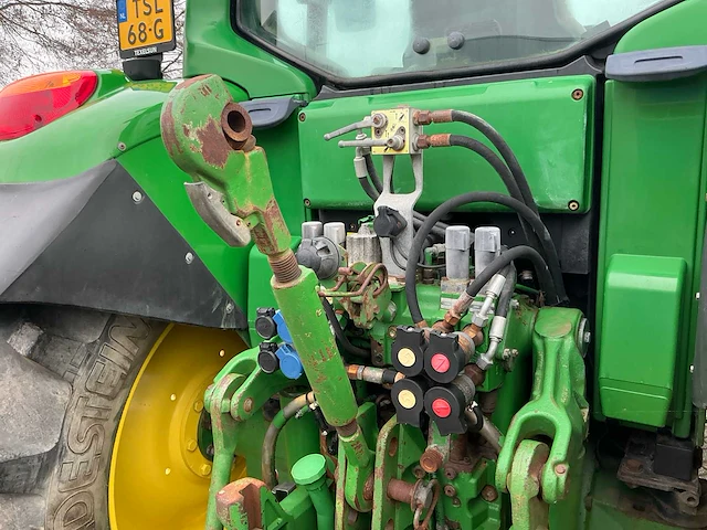 2007 john deere 6230 vierwielaangedreven landbouwtractor - afbeelding 11 van  37