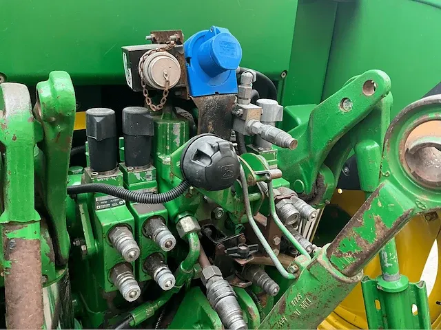 2007 john deere 6430 vierwielaangedreven landbouwtractor - afbeelding 11 van  37