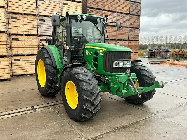 2007 john deere 6430 vierwielaangedreven landbouwtractor - afbeelding 12 van  37