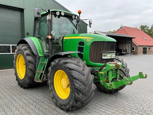 2007 john deere 7430 vierwielaangedreven landbouwtractor - afbeelding 33 van  38