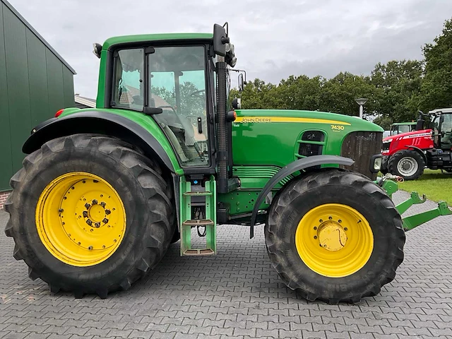 2007 john deere 7430 vierwielaangedreven landbouwtractor - afbeelding 34 van  38