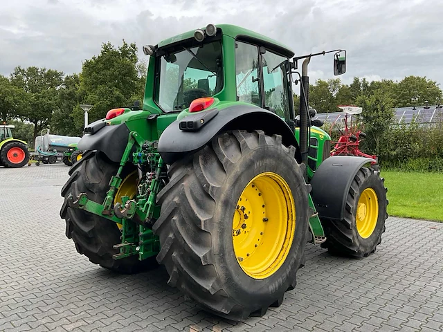 2007 john deere 7430 vierwielaangedreven landbouwtractor - afbeelding 35 van  38
