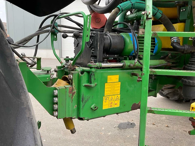 2007 john deere 840 getrokken veldspuit - afbeelding 20 van  36