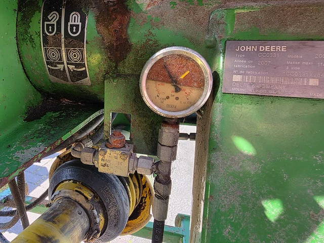 2007 john deere cc0331 schijvenmaaier met kneuzer - afbeelding 9 van  24